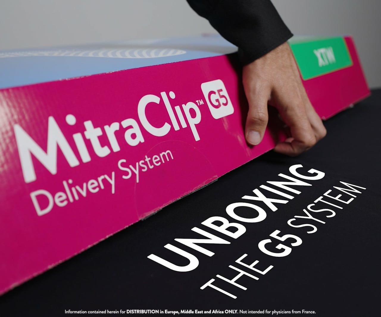 EH16485 AbbottGLB G5 Unboxing EMEA 8Aug (1)